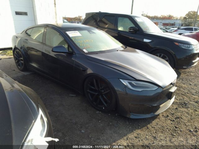 Tesla Model s (2021)