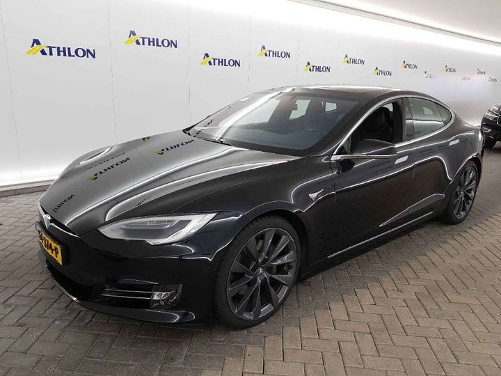 Tesla Model s (2018)