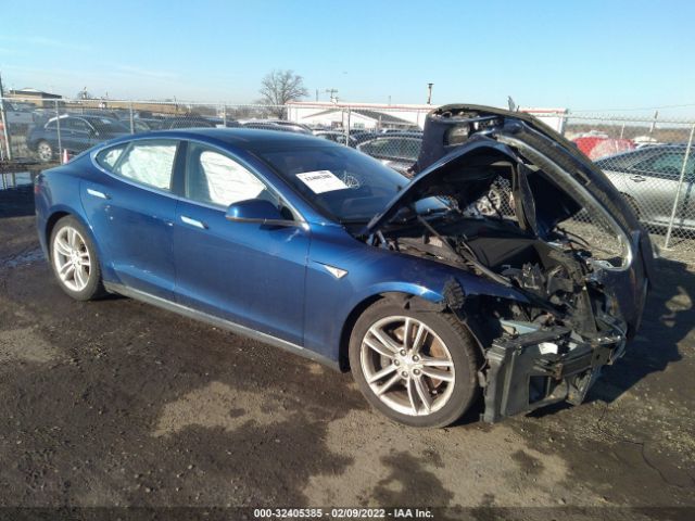 Tesla Model s (2015)