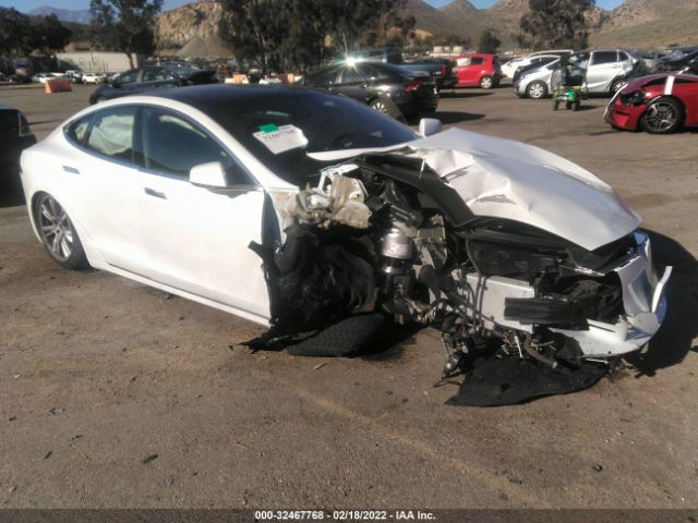 Tesla Model s (2020)