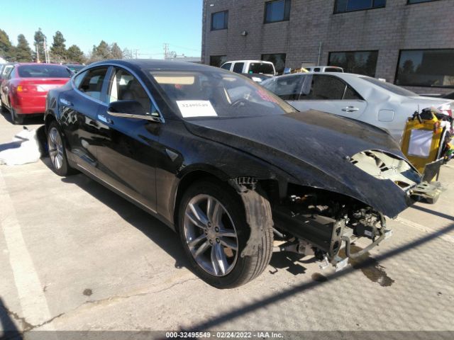 Tesla Model s (2015)
