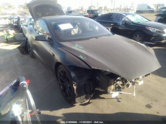 Tesla Model s (2019)