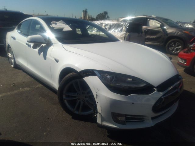 Tesla Model s (2015)