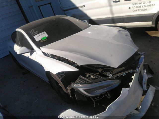 Tesla Model s (2021)