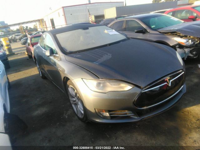 Tesla Model s (2014)
