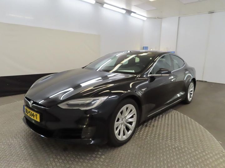 Tesla Model s (2017)