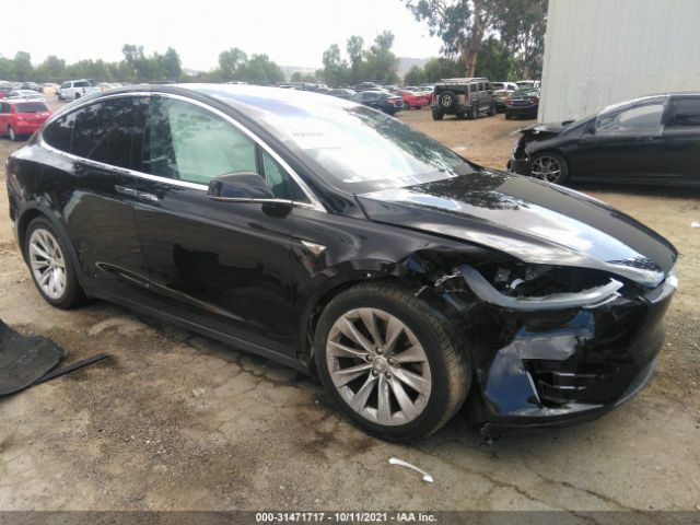 Tesla Model x (2016)
