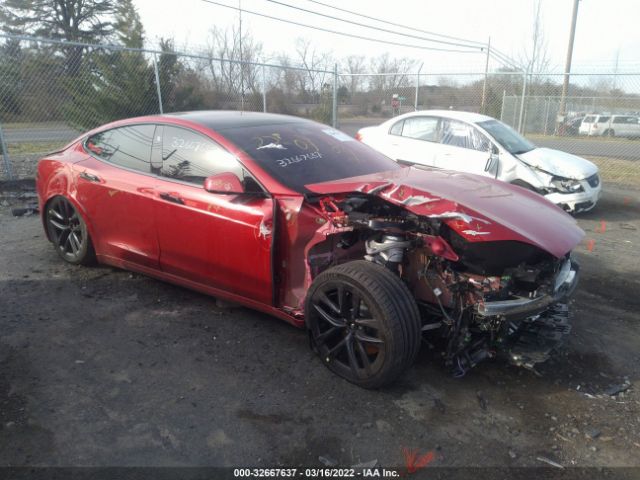 Tesla Model s (2021)