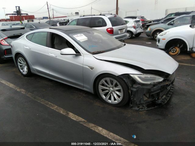 Tesla Model s (2016)