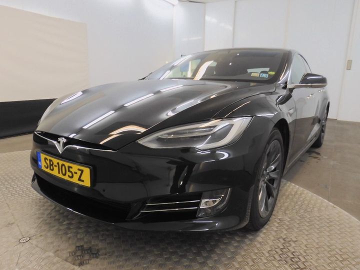 Tesla Model s (2018)