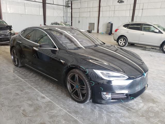 Tesla Model s (2016)