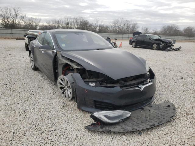 Tesla Model s (2016)