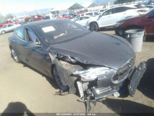 Tesla Model s (2015)
