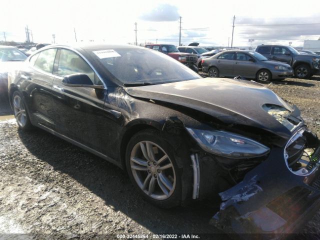 Tesla Model s (2015)
