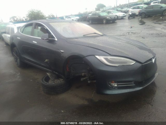 Tesla Model s (2016)