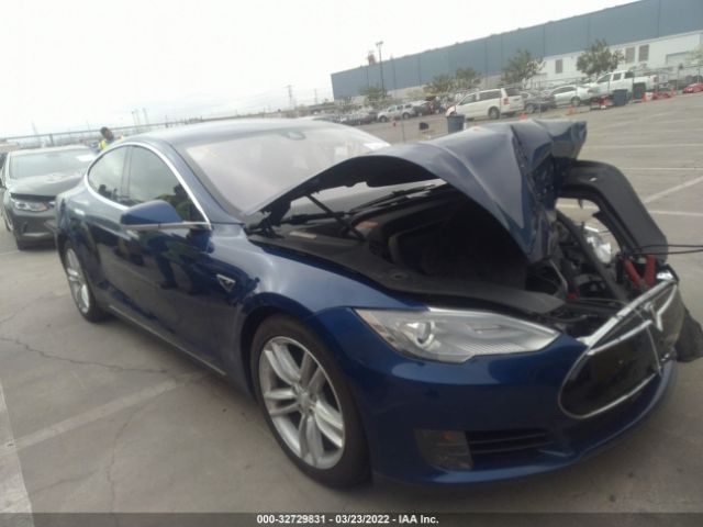 Tesla Model s (2015)