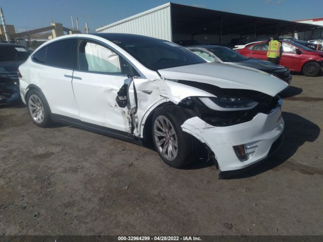 Tesla Model x (2016)