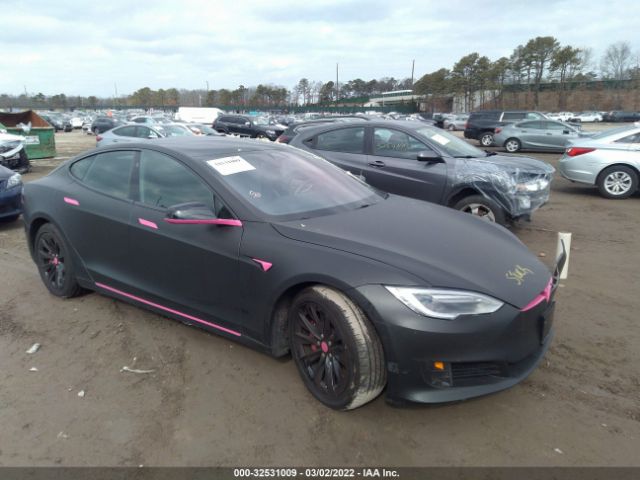 Tesla Model s (2017)