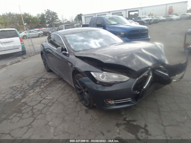 Tesla Model s (2014)