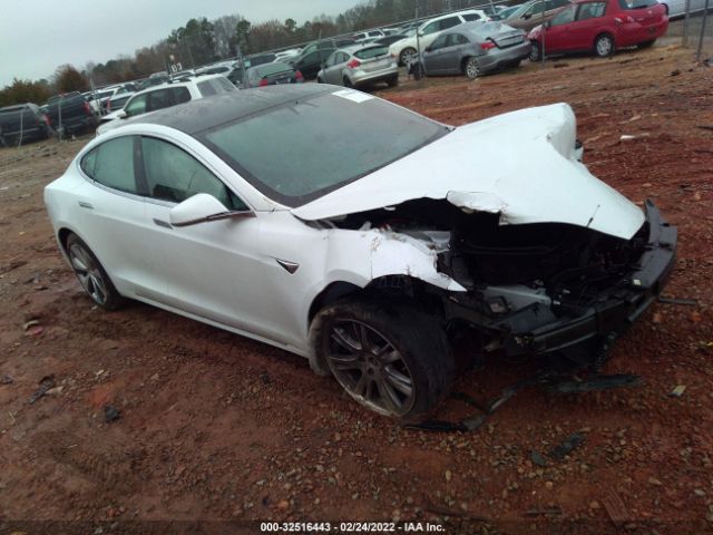 Tesla Model s (2021)