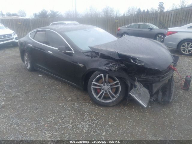 Tesla Model s (2015)