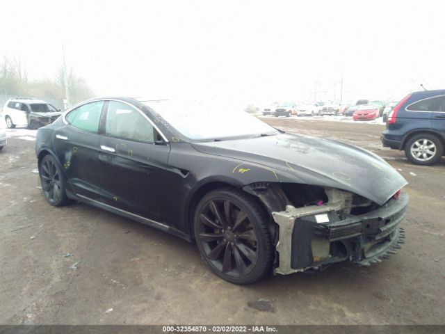 Tesla Model s (2015)