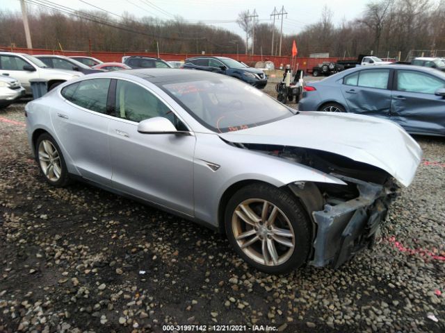 Tesla Model s (2013)