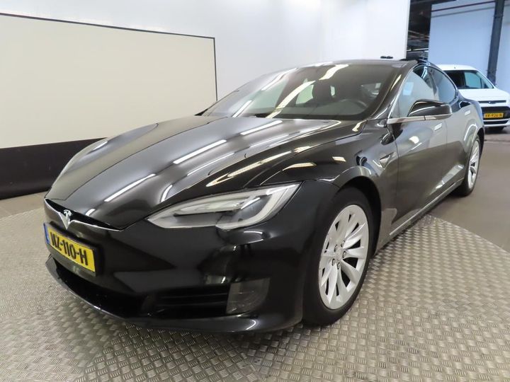 Tesla Model s (2017)