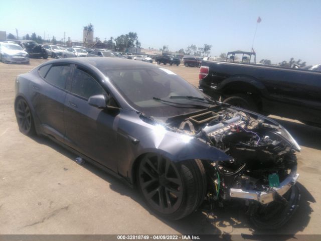Tesla Model s (2021)