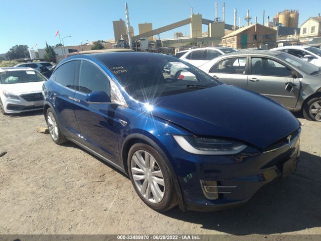 Tesla Model x (2016)