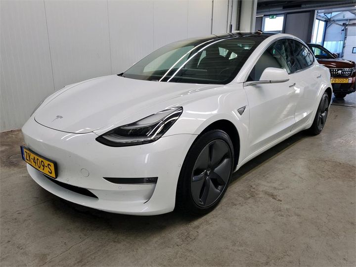 Tesla 3 (2019)