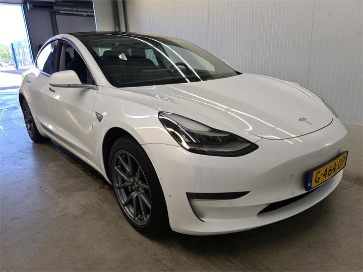 Tesla 3 (2019)