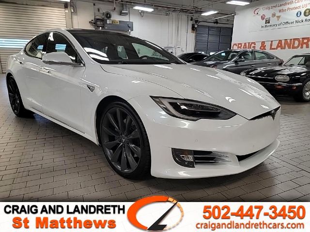 Tesla Model s (2016)
