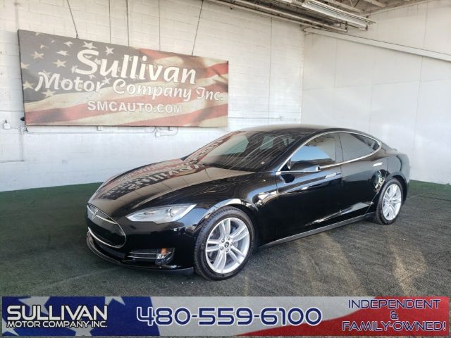 Tesla Model s (2016)