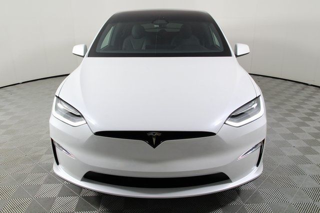 Tesla Model x (2022)