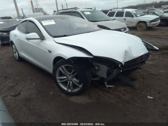Tesla Model s (2015)