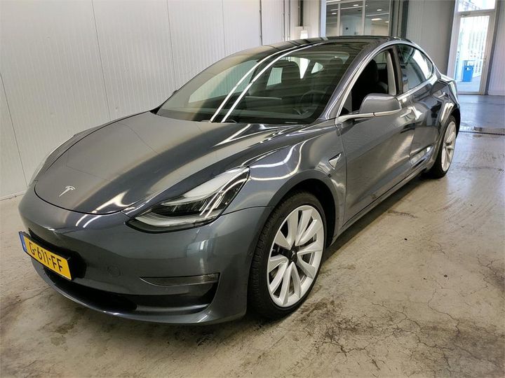 Tesla 3 (2019)