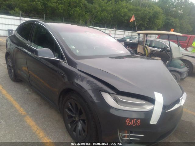 Tesla Model x (2018)