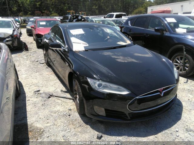 Tesla Model s (2015)