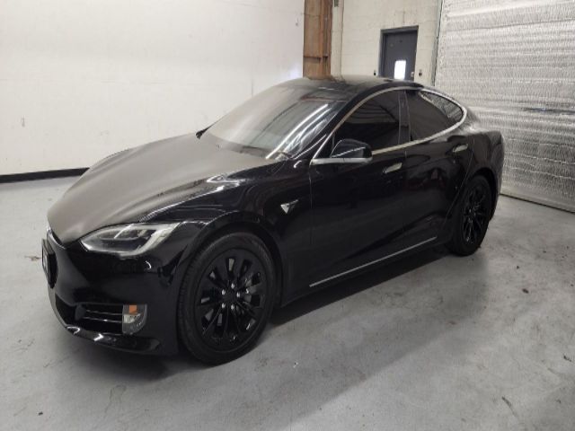 Tesla Model s (2018)