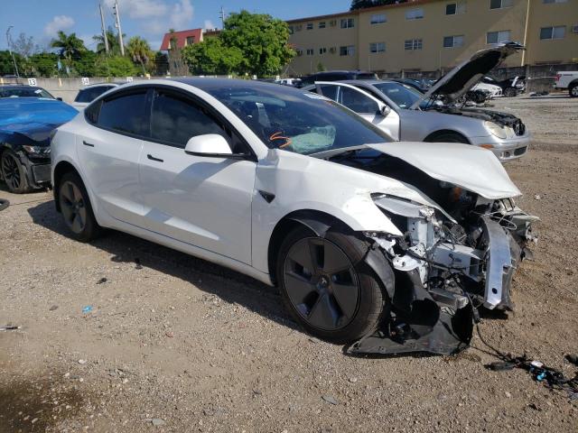 Tesla Model 3 (2021)