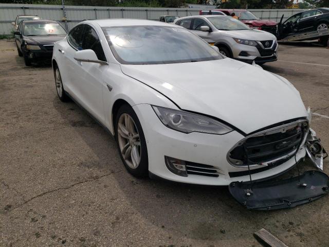 Tesla Model s (2014)