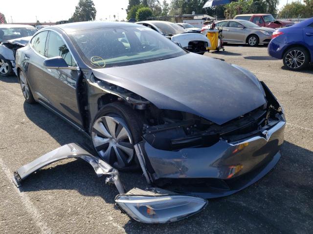 Tesla Model s (2021)