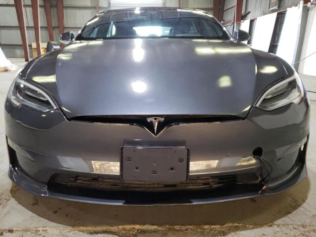 Tesla Model s (2021)