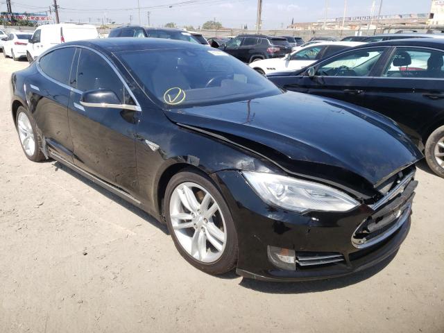 Tesla Model s 85 (2015)
