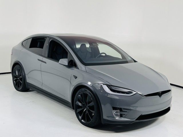 Tesla Model x (2018)