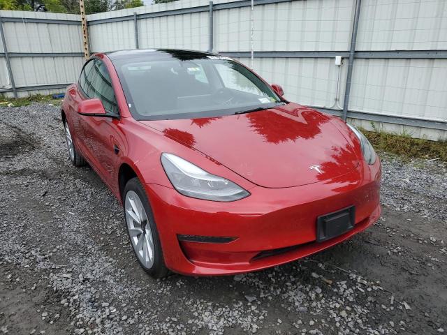 Tesla Model 3 (2022)