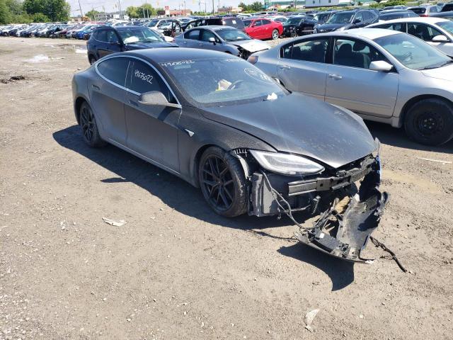 Tesla Model s (2017)