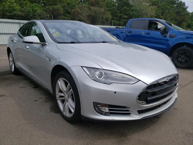 Tesla Model s (2015)