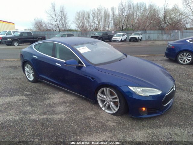 Tesla Model s (2015)